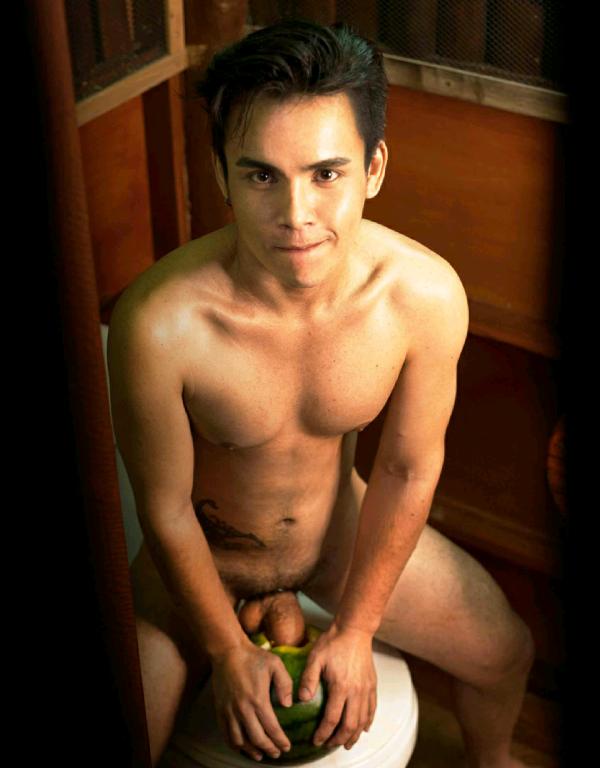 MAN-OMG-7---JOEY-RAINING-BOY